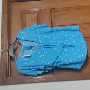 Loft shirt..... Extra small